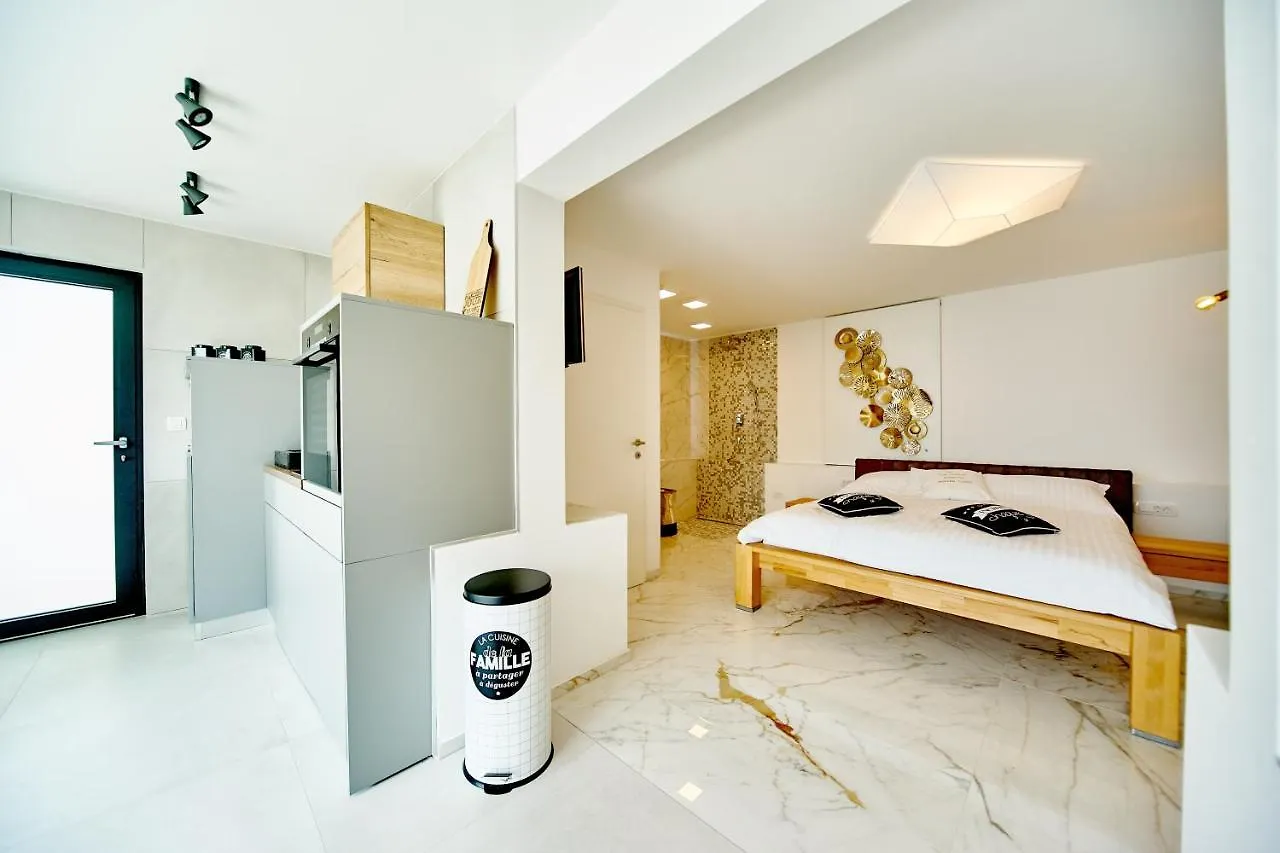 Apartment Gallery Luxury Suites & Rooms Split